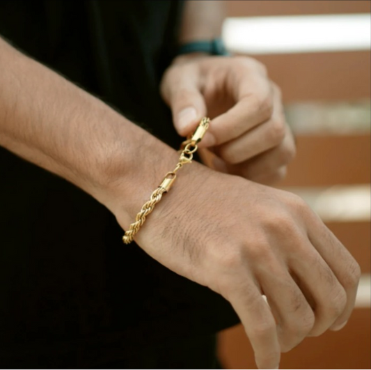 Rope Chain Bracelet in Gold Plated (8 Inch)